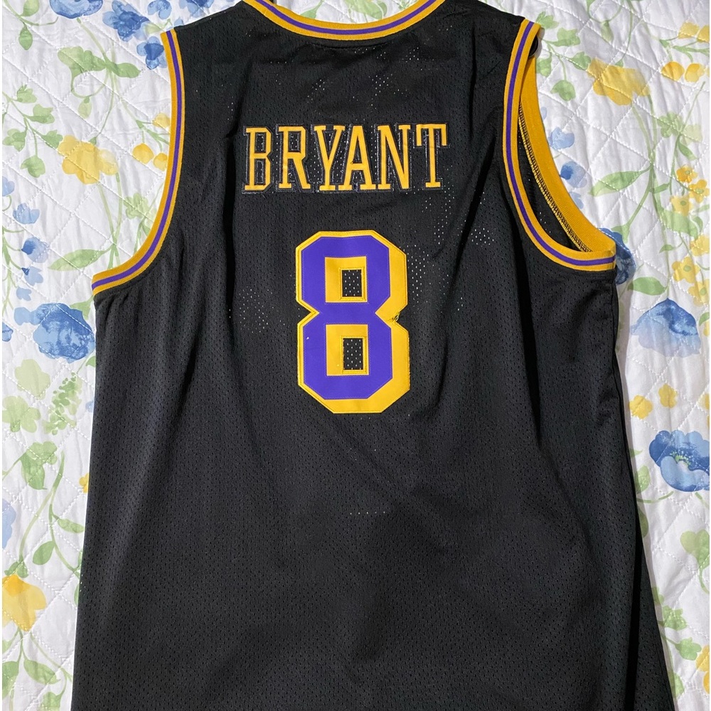Mitchell and Ness Kobe 96-97 black jersey